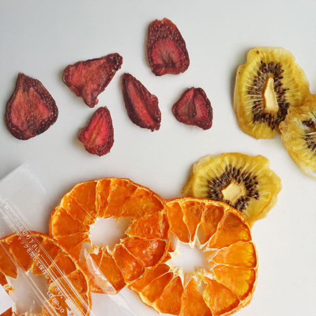 ミガキイチゴと季節のドライフルーツミックス