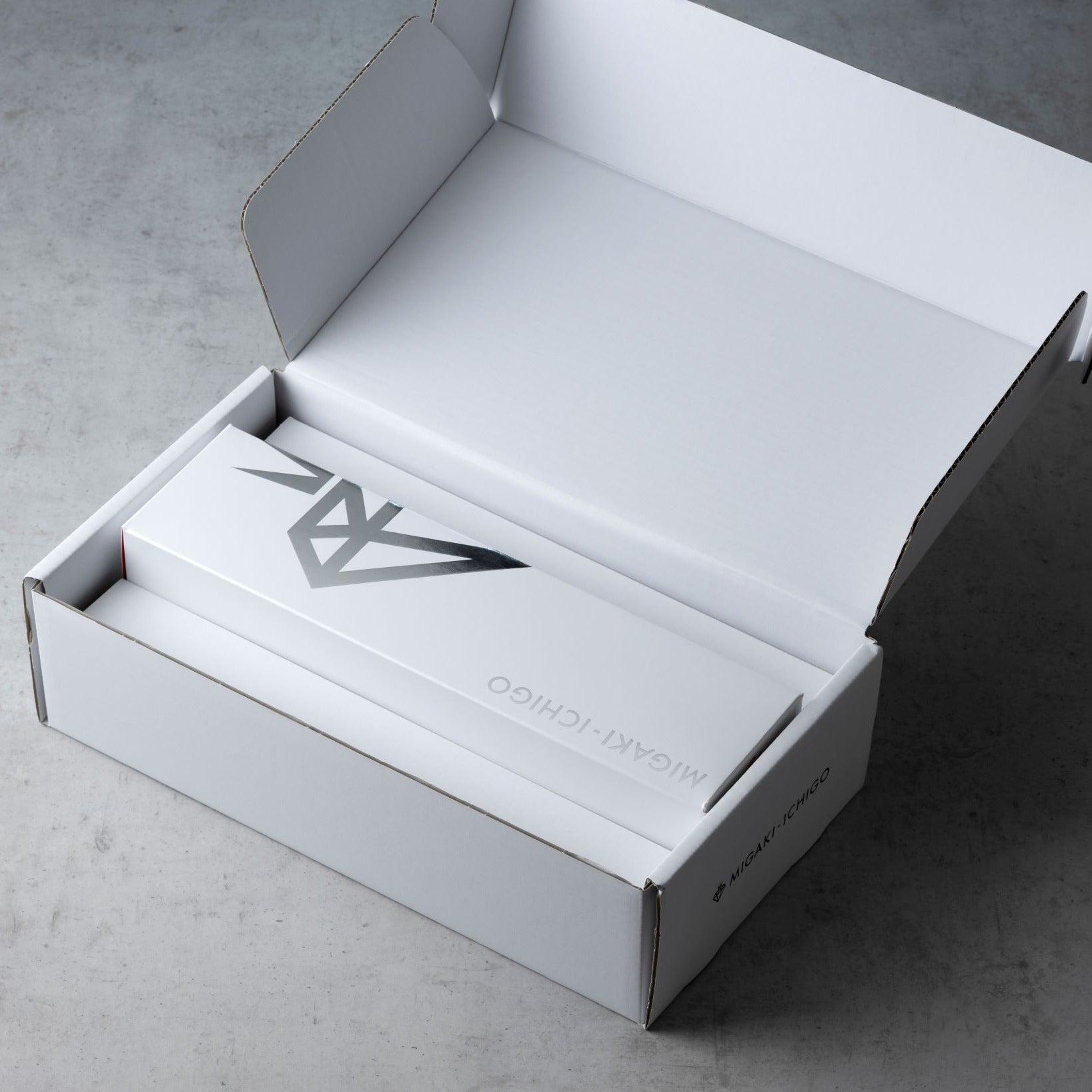 ミガキイチゴ・ムスー(化粧箱入り)