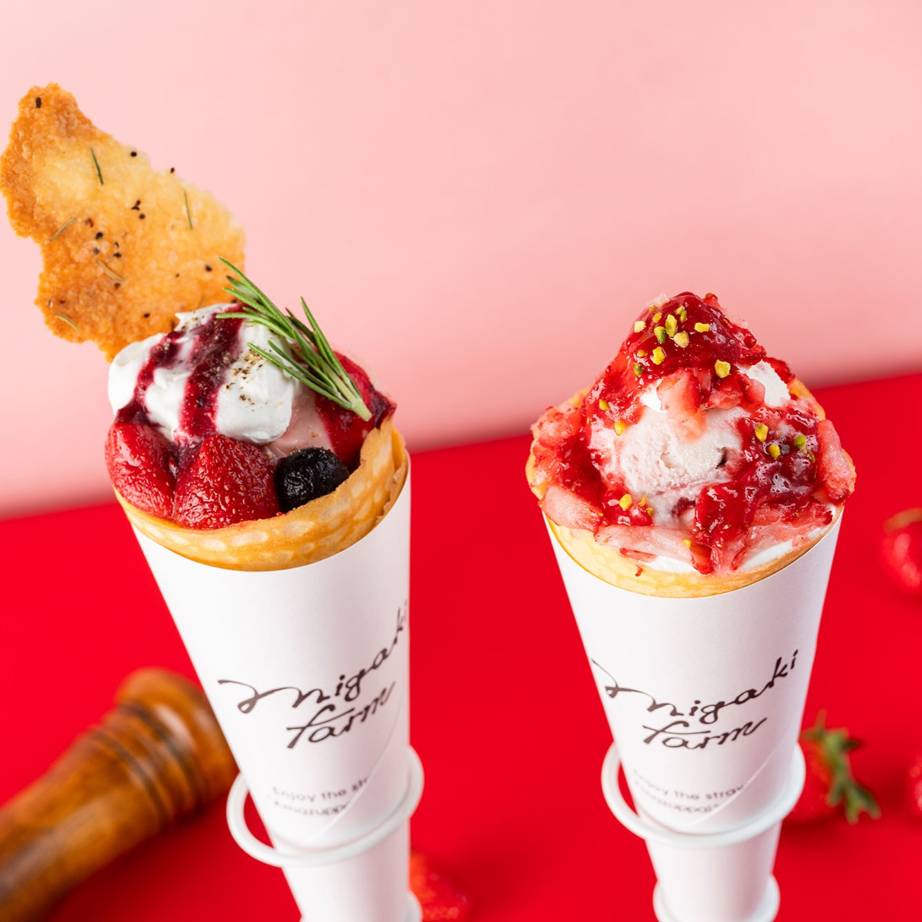 夏をひんやり楽しむ「ミガキイチゴジェラートクレープ」（閖上店）