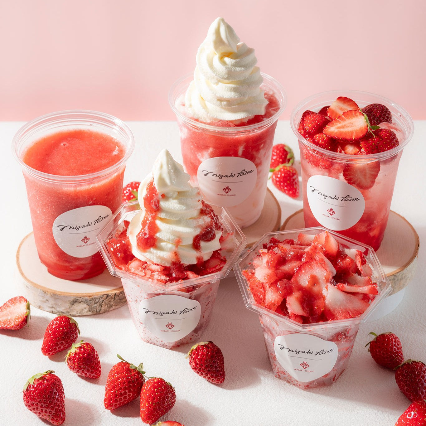 MIGAKI FARM SHOP&CAFE 閖上店」凍らせた完熟ミガキイチゴをそのまま