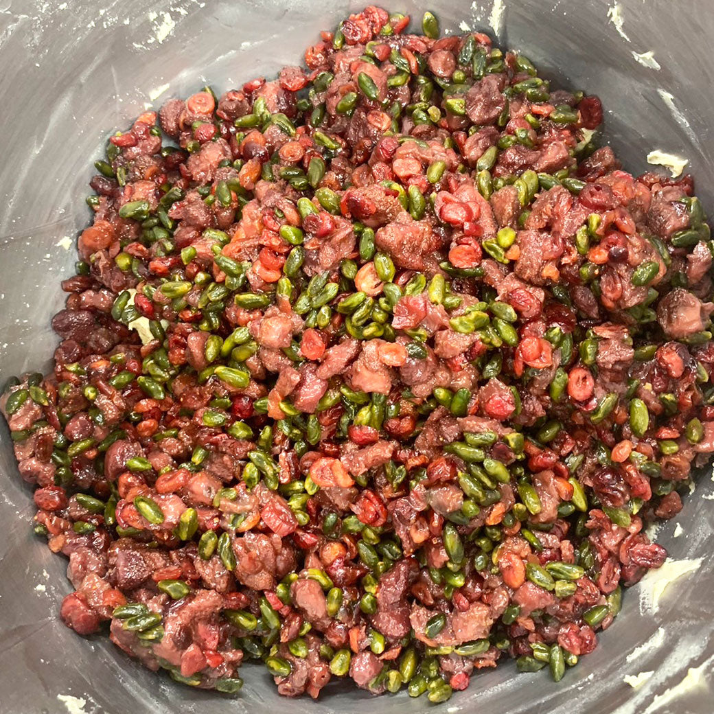 【ブーランジェリー・ジラフ × MIGAKI-ICHIGO】ミガキイチゴのシュトーレン ＋ ミガキイチゴ・カネット