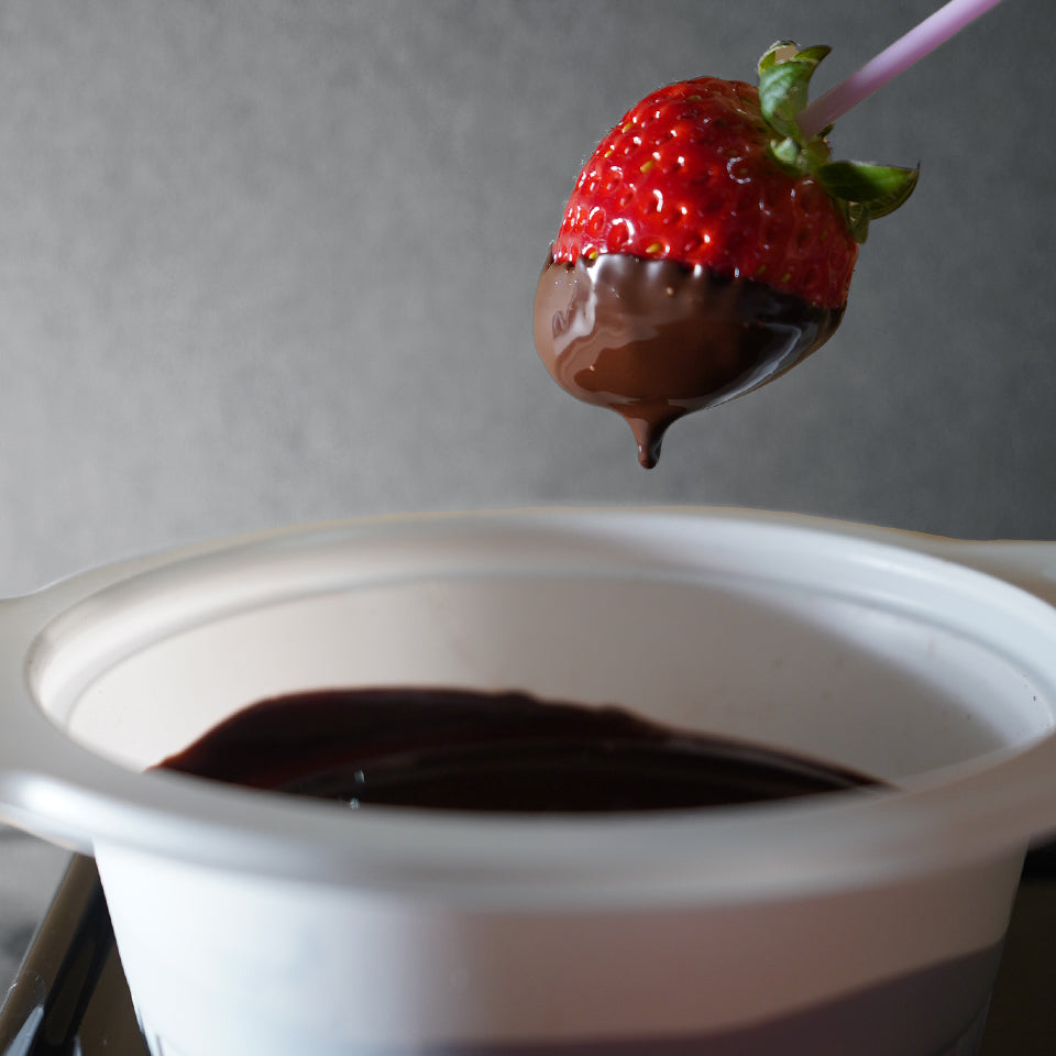 朝採れミガキイチゴとチョコレートフォンデュセット